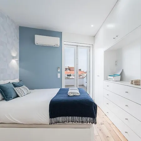 Guestready - The Other Side *