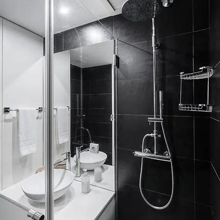 Guestready - The Other Side